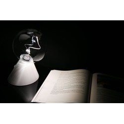 BASE con Lampadina Led a sfera Satellite 4W E27 2700K  470 lm