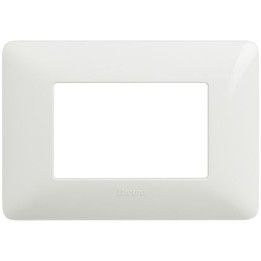 AM4803BBN   Placca 3P Bianco- materiale: tecnopolimero per serie bticino matix