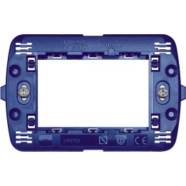LN4703 Supporto 3 moduli per placche quadre Livinglight e Living International -