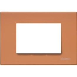 placca 3 moduli - rosso gomma   N4803RE    TICINO